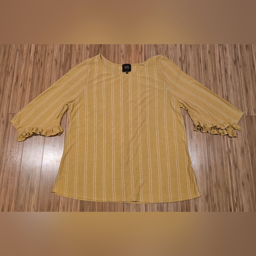 W5 Textured Mustard Ruffle Sleeve Top
Size 1X